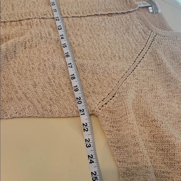 Coldwater Creek size L Women's Cream Cardigan Sweater excellent condition - Picture 5 of 5